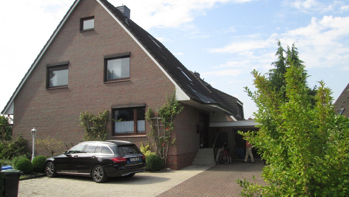 Mehrfamilienhaus in Niendorf, Um- und Ausbau Dachgeschoss, Fertigstellung 2017